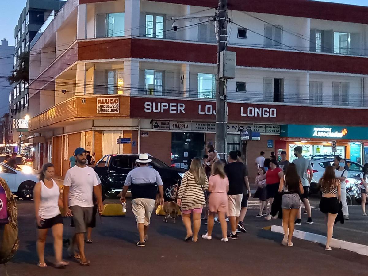 דירות Capão da Canoa Edificio Longo Jk Kitinet מראה חיצוני תמונה