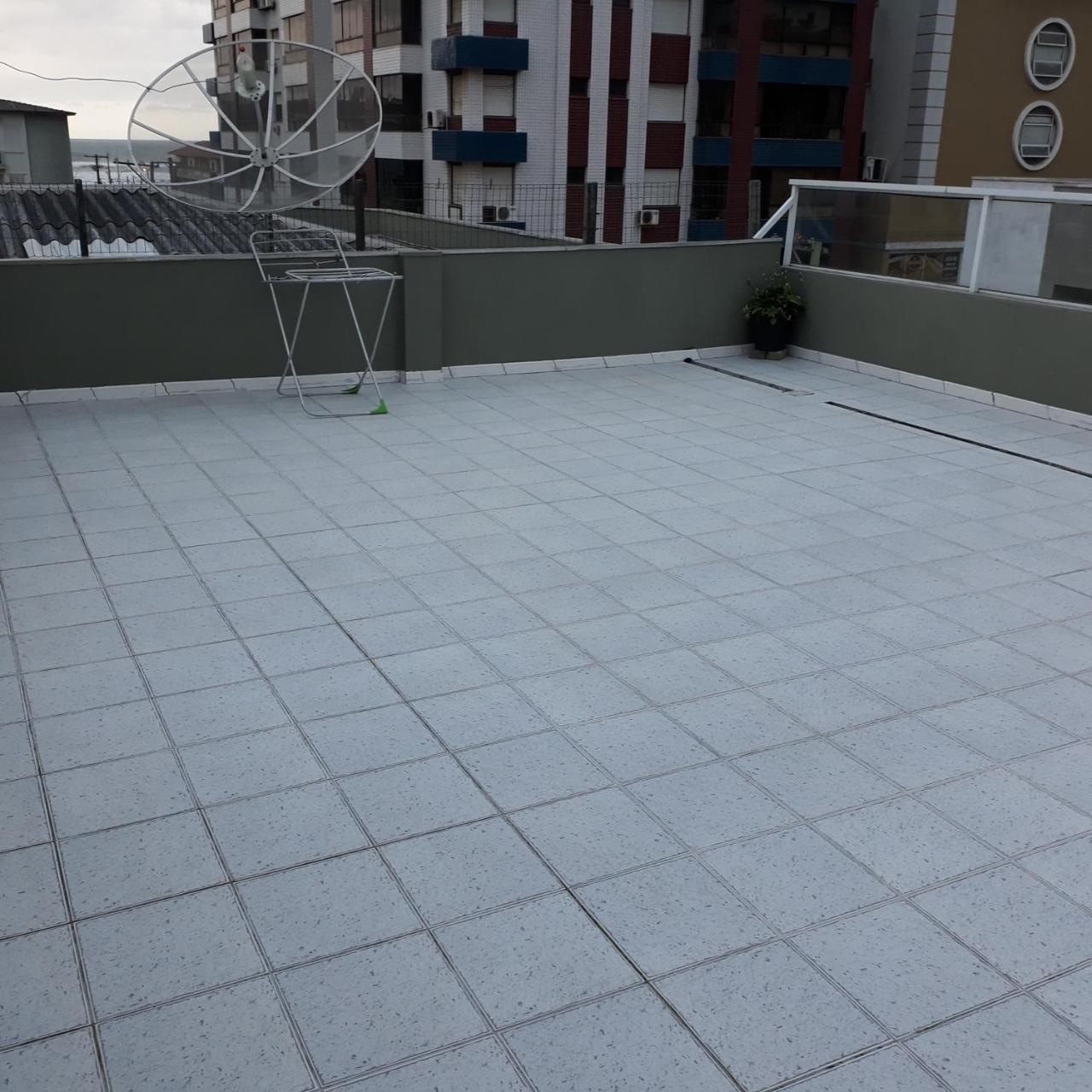 דירות Capão da Canoa Edificio Longo Jk Kitinet מראה חיצוני תמונה