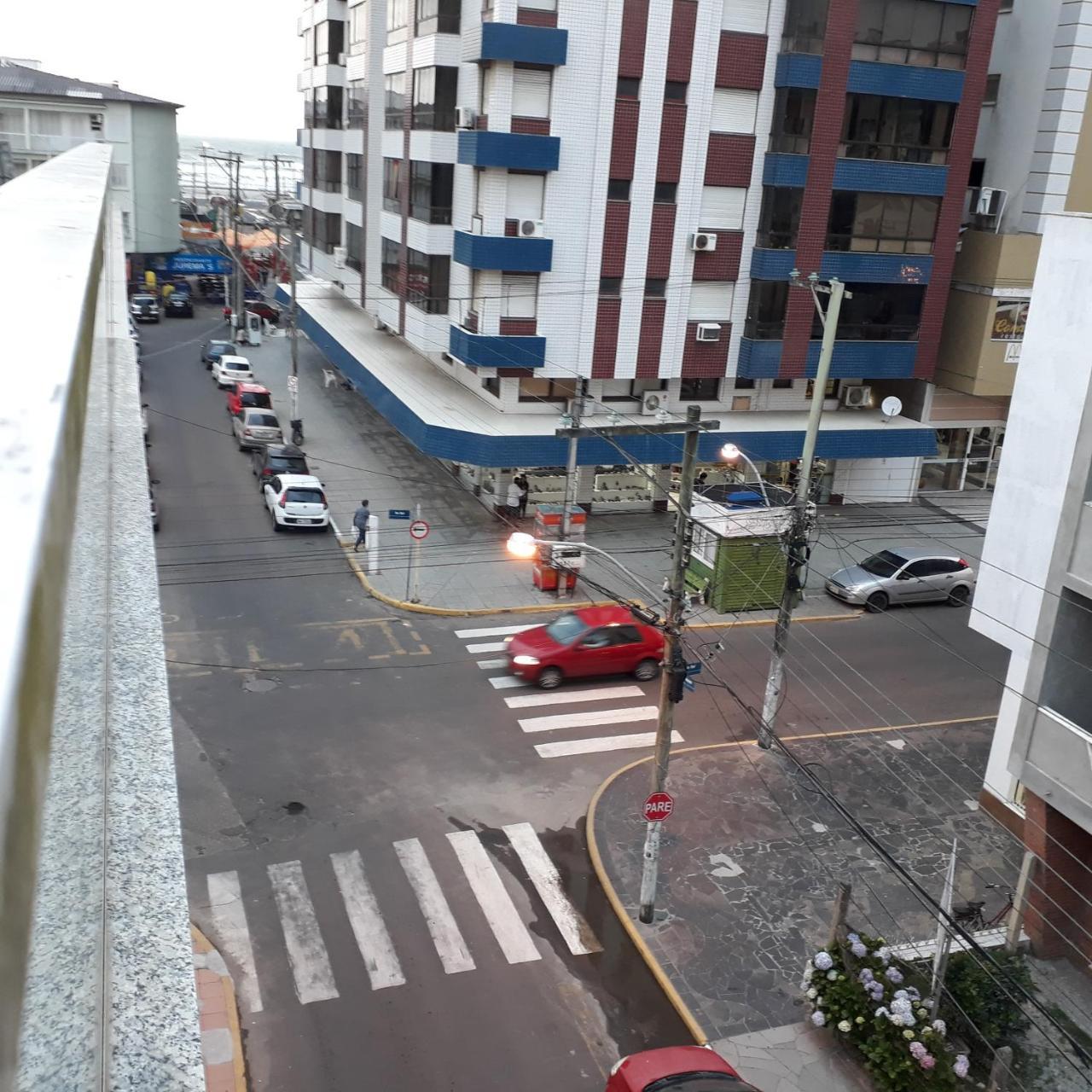 דירות Capão da Canoa Edificio Longo Jk Kitinet מראה חיצוני תמונה